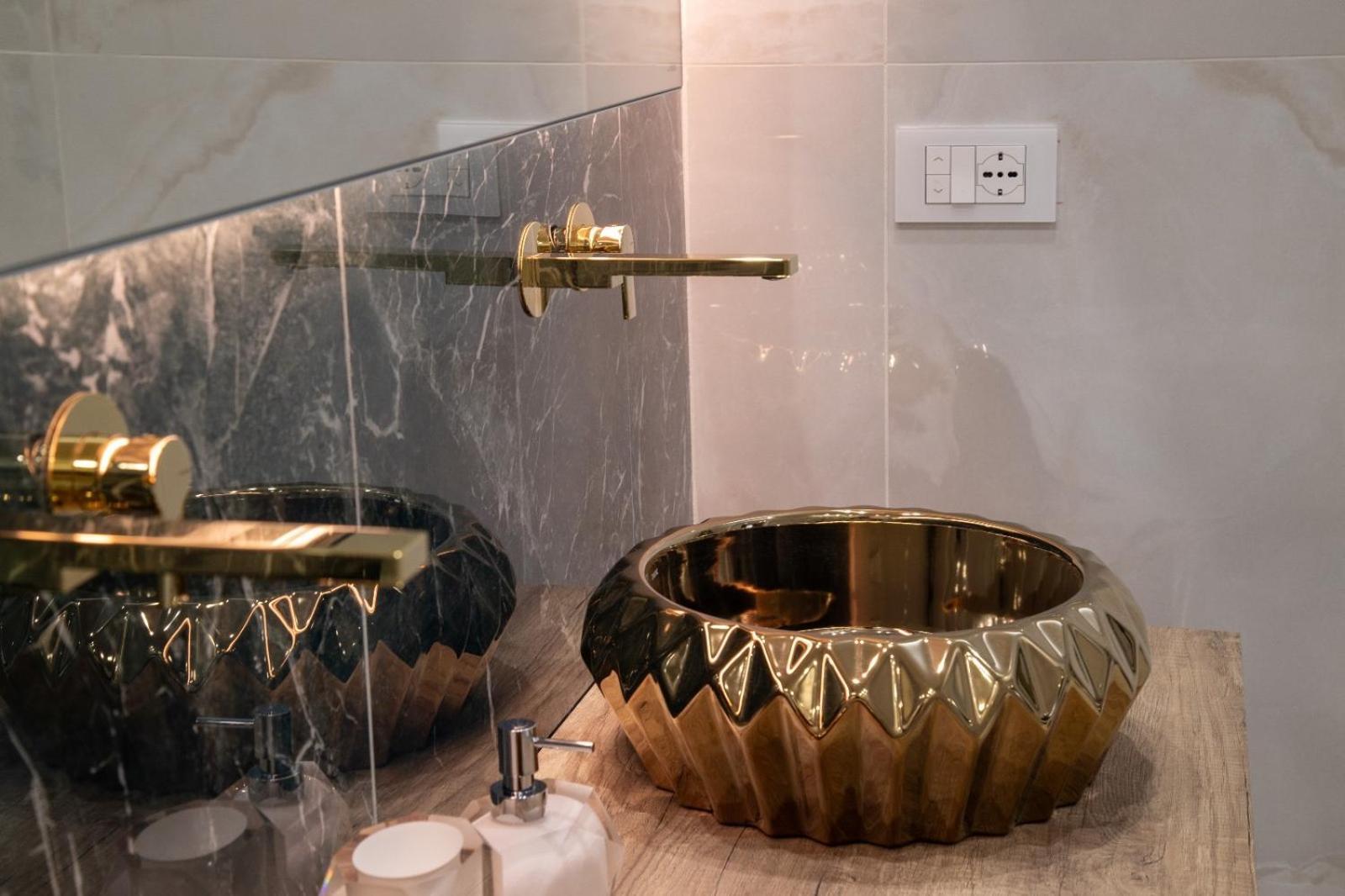 Taozen Apartments ตาออร์มินา ภายนอก รูปภาพ